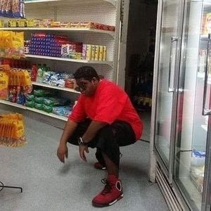 Meet your Posher, Loris